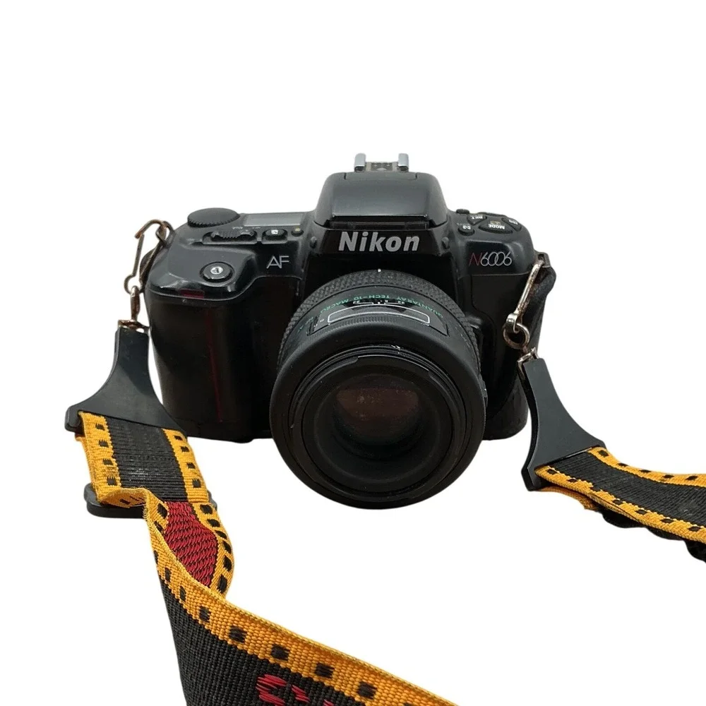 Nikon N6006 AF 35mm SLR Film‎ Camera Quantaray 90mm f2.8 Macro Lens Kodak Strap