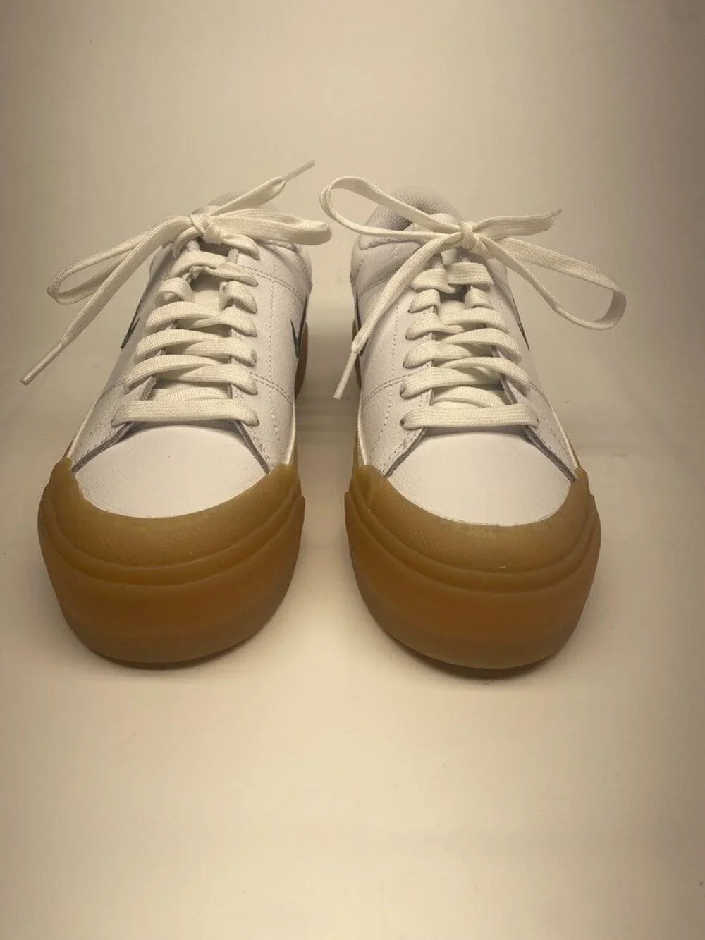 Nike Womens Court Legacy Lift White Gum Sole Platform Shoes  Sz 8.5