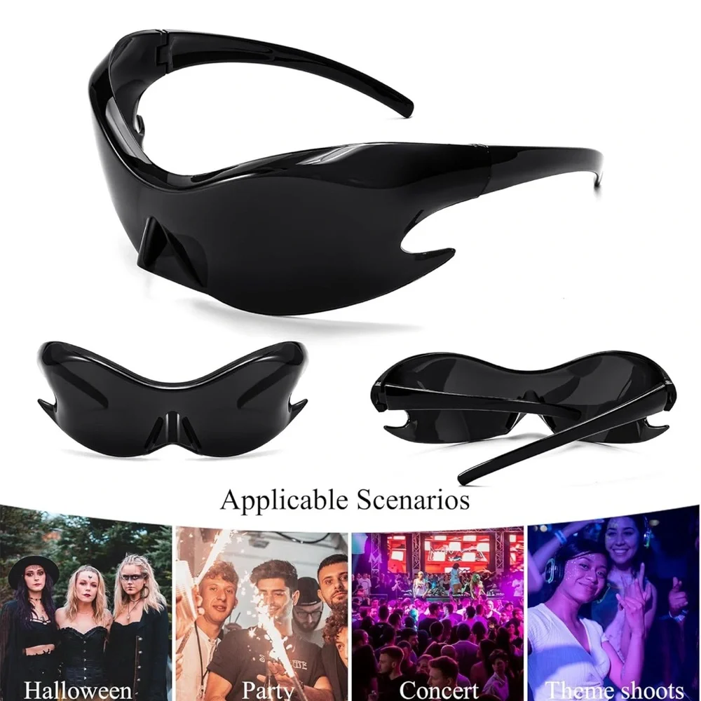 Think Vintage Online stylish black
