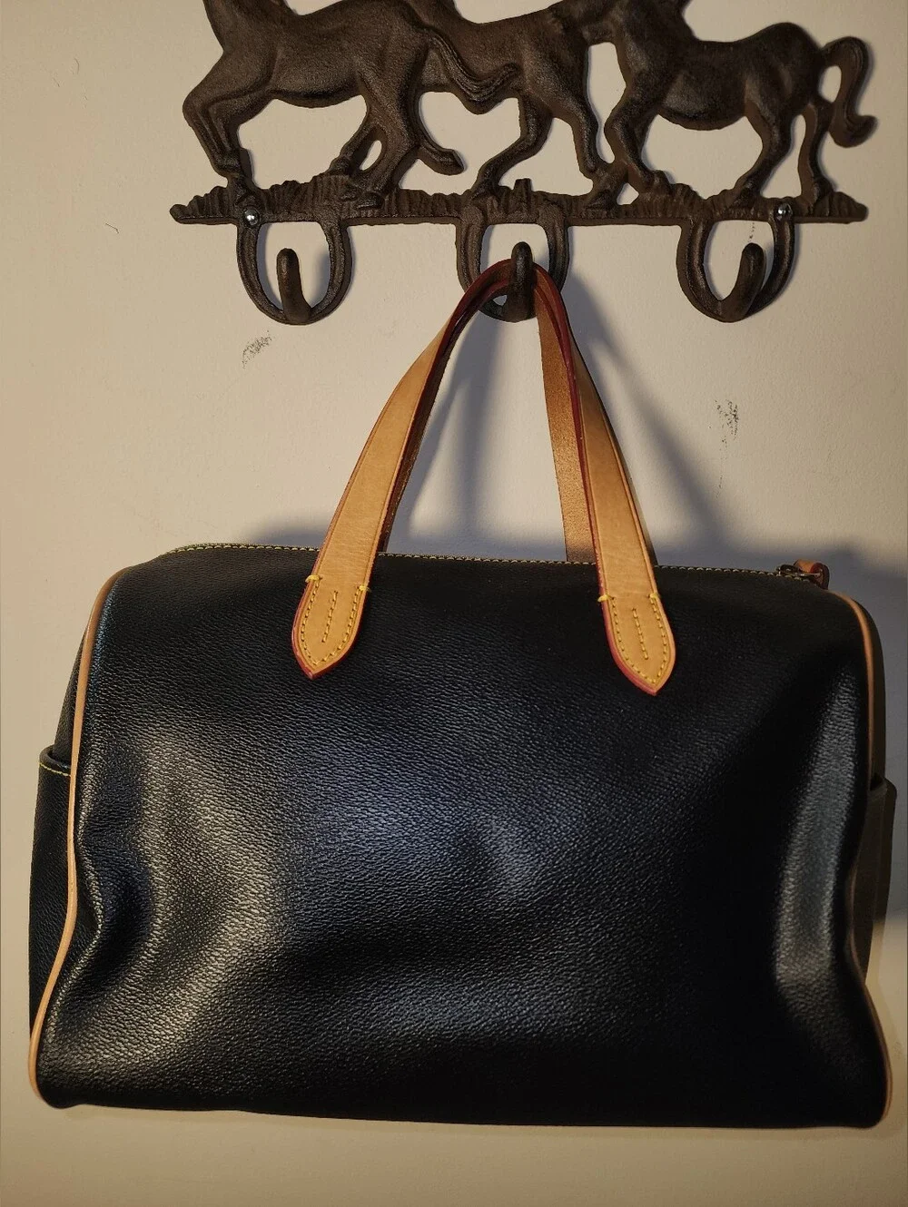 Dooney & Bourke dooney bourke