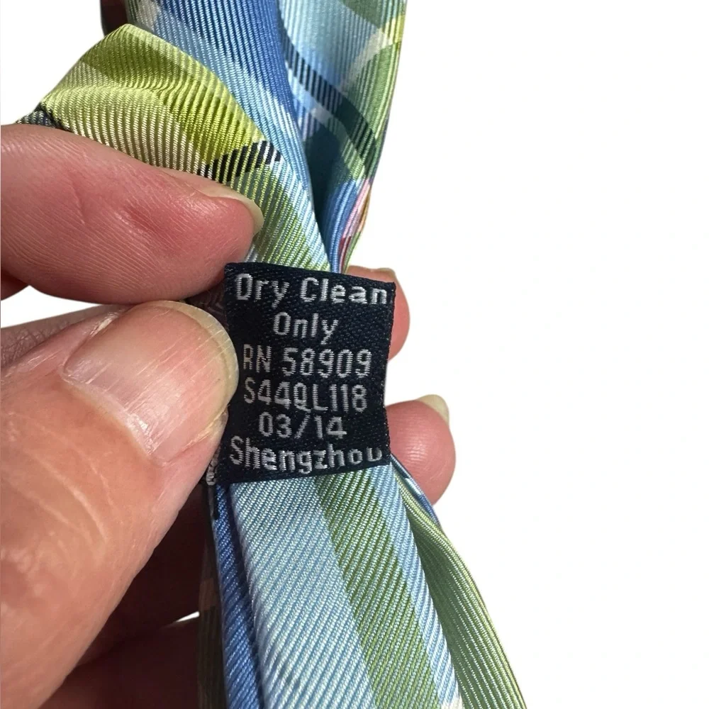 N/A vibrant plaid
