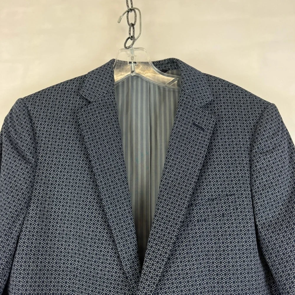 Banana Republic Navy Geometric Blazer Sport Coat Men’s 38R‎ Standard Fit