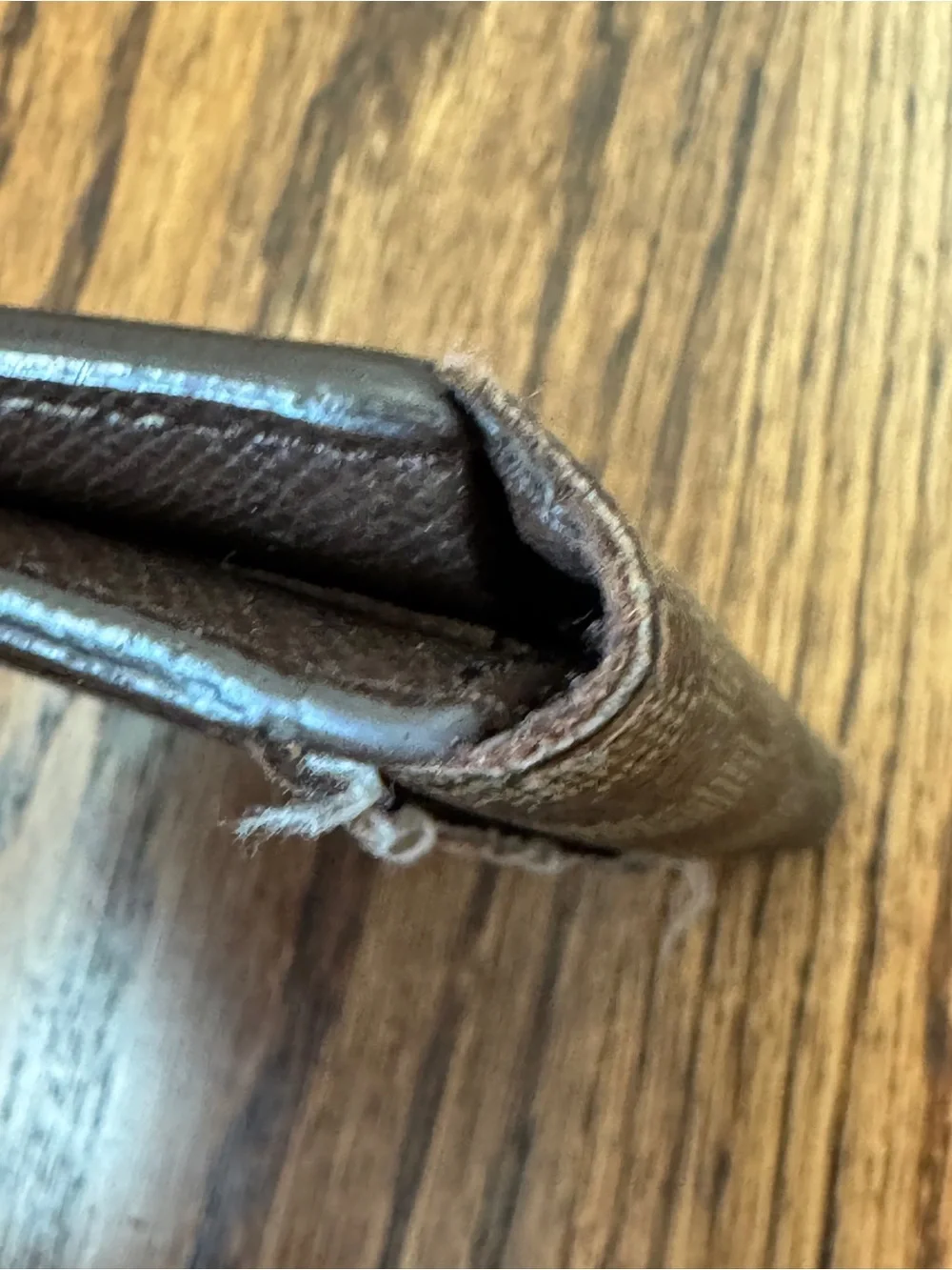Louis Vuitton compact folding