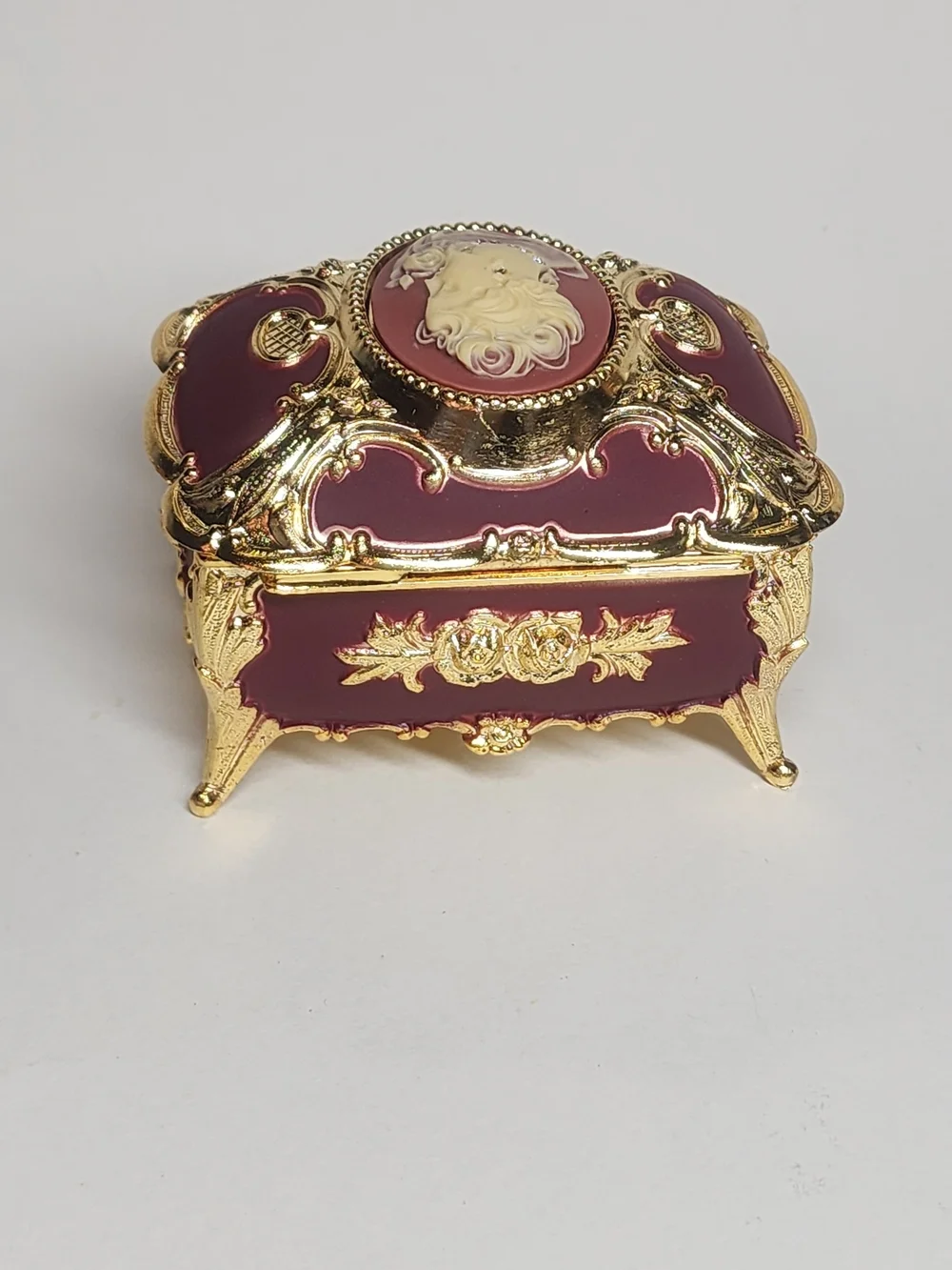 New Antique Style Cameo Red Gold Music Jewelry Box Diamond Rhinestones