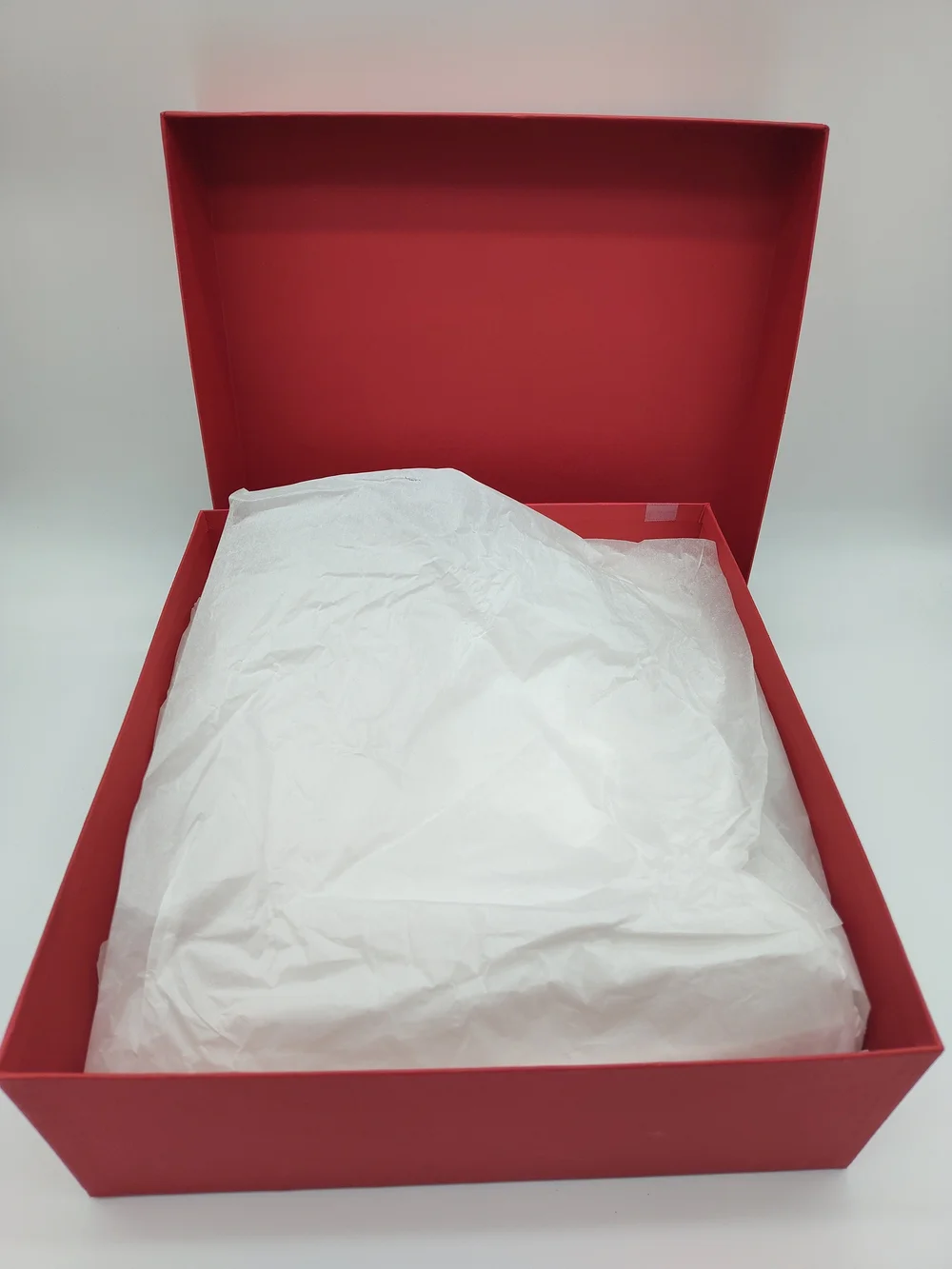 VALENTINO GARAVANI Red Luxury Gift Box with Tissue Presentation Packaging