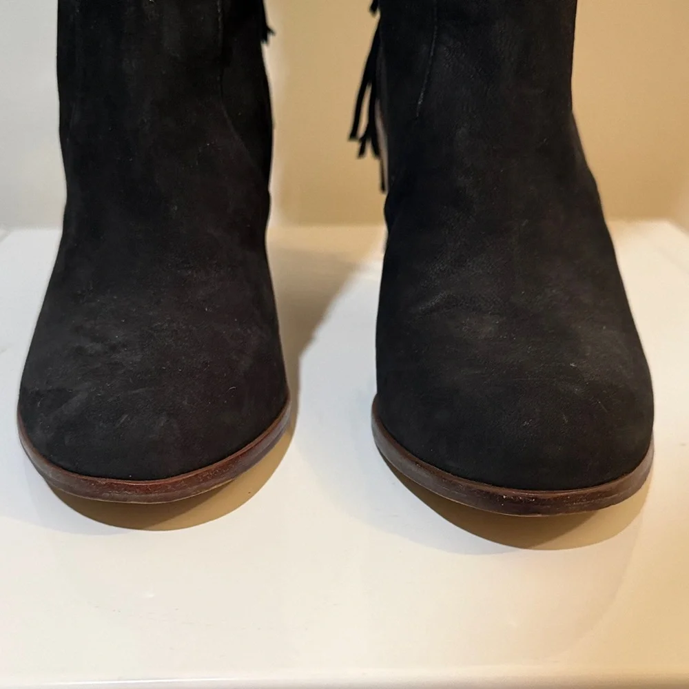 Gianni Bini Women's Black Suede  Knee High Fringe Boots Size 8