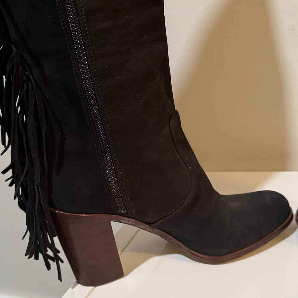 Gianni Bini Women's Black Suede  Knee High Fringe Boots Size 8