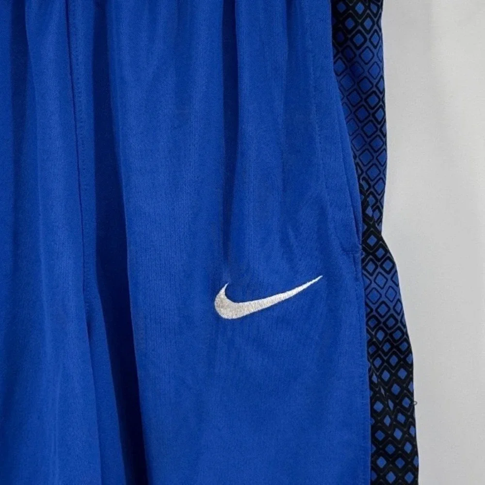 Nike Boys Royal Blue Geometric Diamond Print Athletic Mesh Shorts 892390-405 L