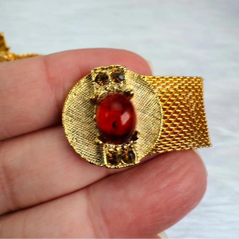 Vintage Goldtone and Red Mesh Mid Century Cuff Links