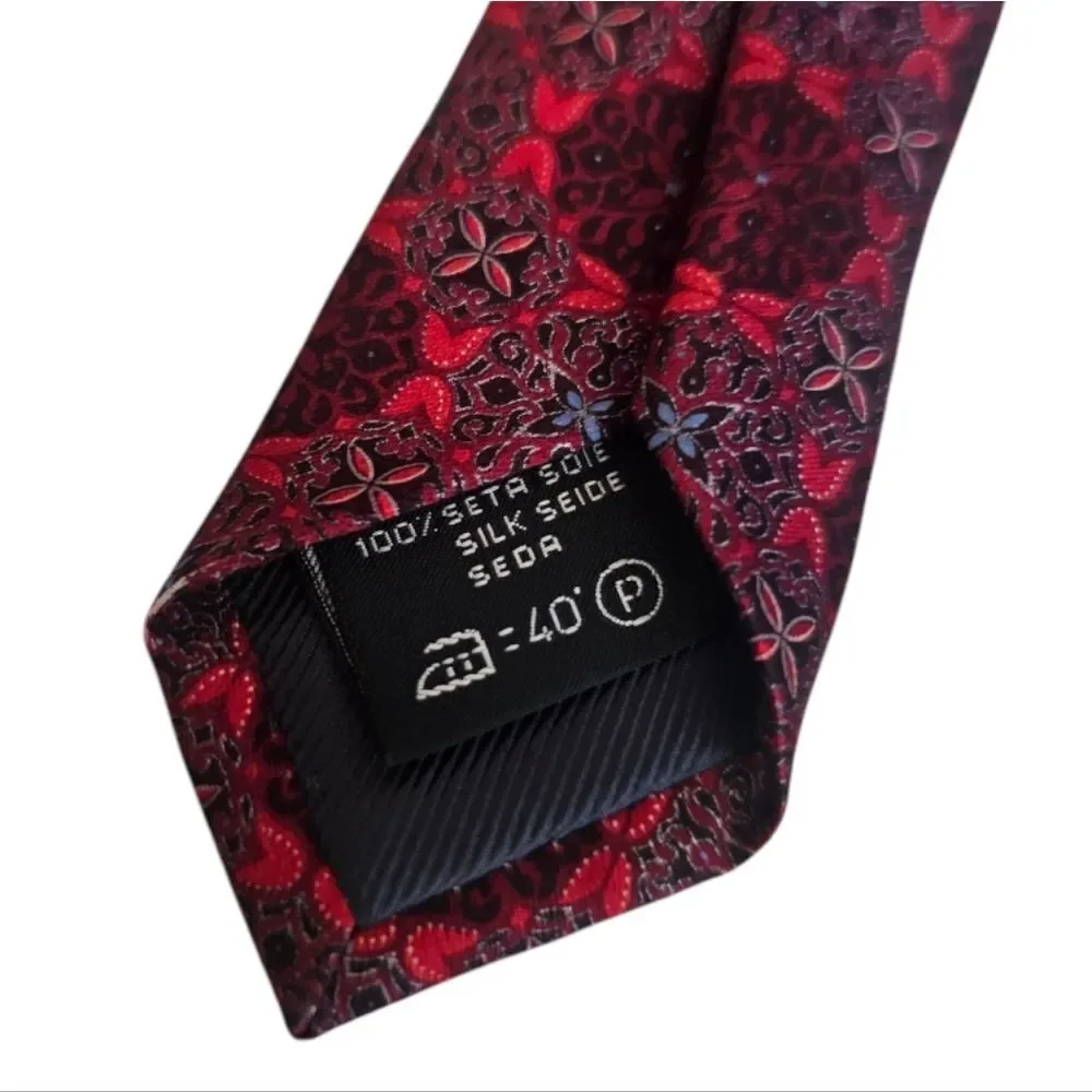 ERMENEGILDO ZEGNA Red Medallion‎ Silk Tie