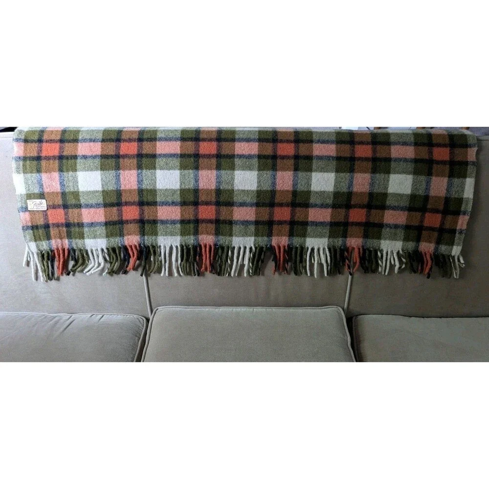 Faribo beautiful quality