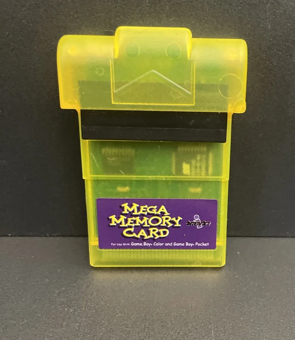 InterAct Mega Memory Card Yellow Nintendo Game Boy Color Pocket UNTESTED AS-IS