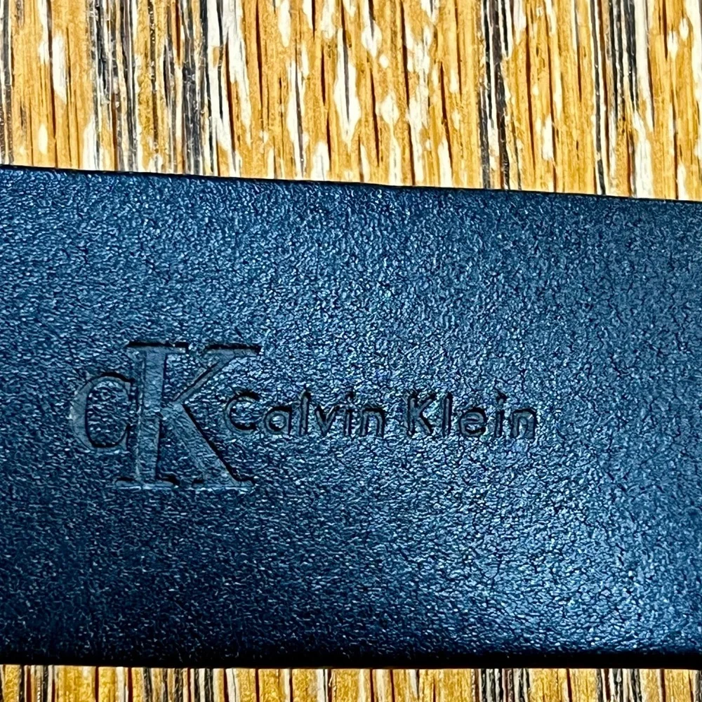VINTAGE‎ Calvin Klein black genuine leather belt silver signature double buckle