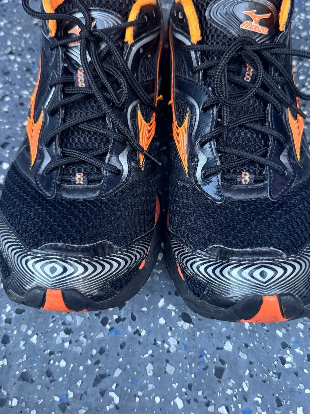 Mizuno wave creation