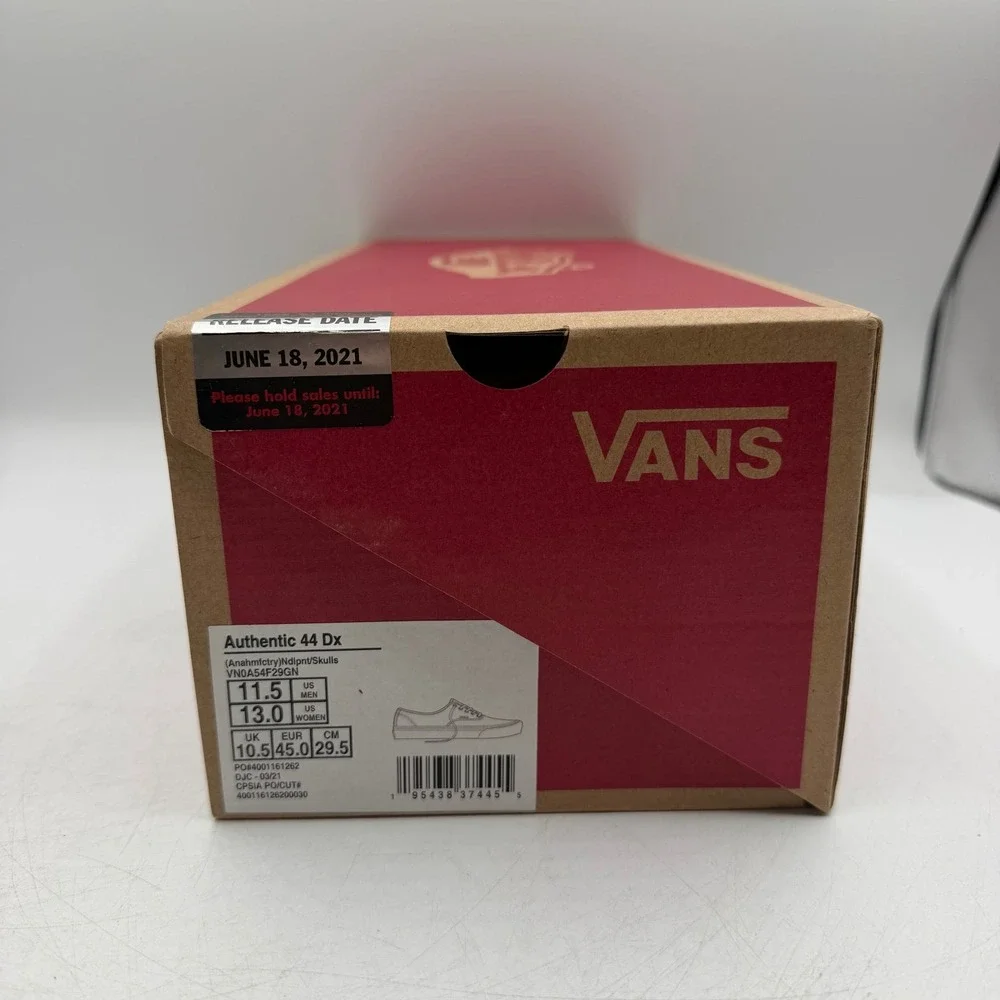 VANS Anaheim Factory Authentic 44 DX Needlepoint Skulls Shoes Mens 11.5 Women 13