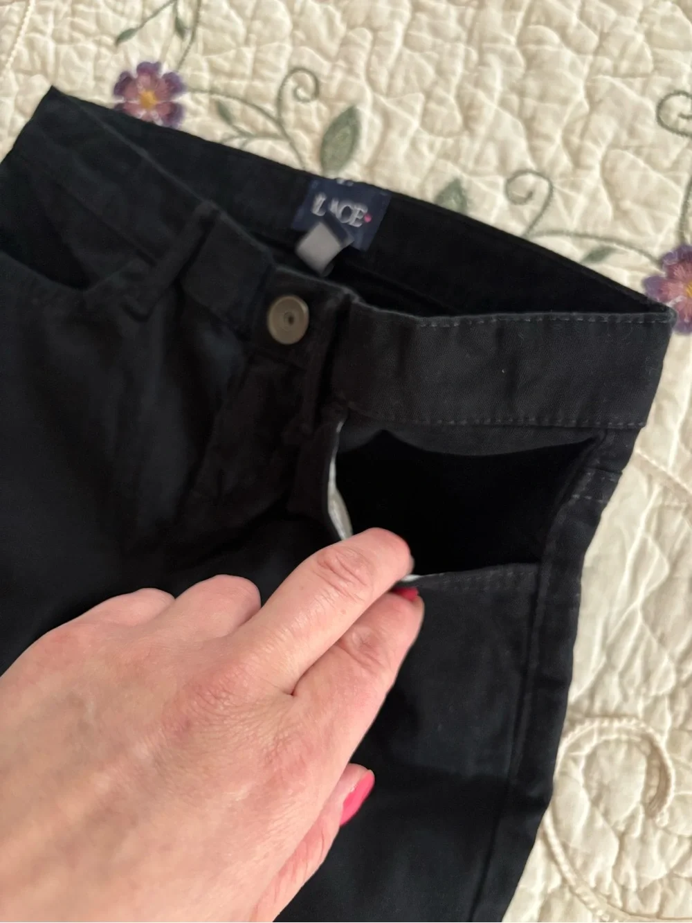 Place Girls Black Rolled Cuff Hem Cotton Bermuda Shorts | Size: 6