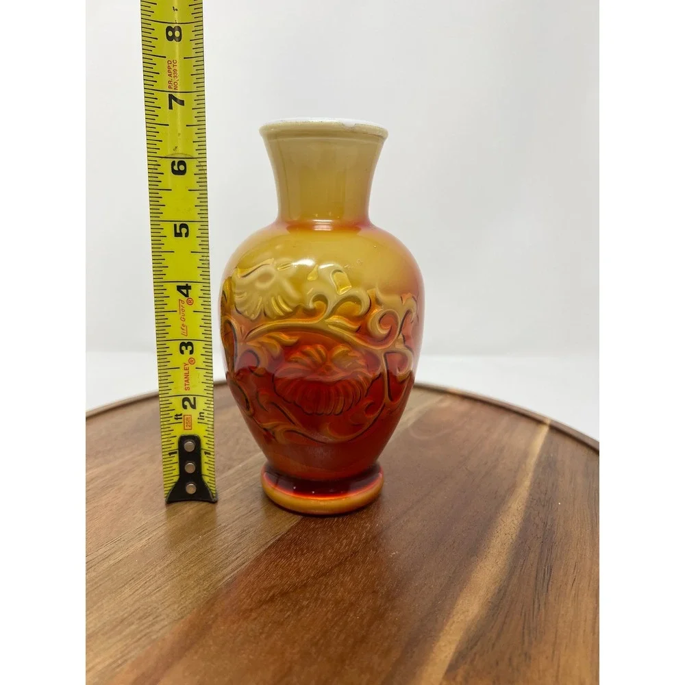 Avon Spring Bouquet Fragranced Vase‎ Oriental Red Ceramic Collectible