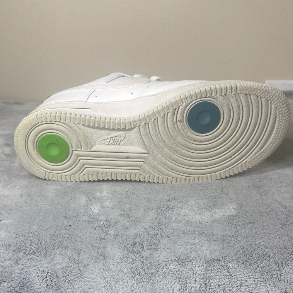 Nike Air Force 1 Low • Peace Love Swoosh - Men’s 9.5