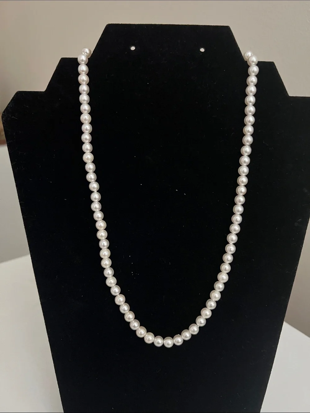 Vintage timeless white