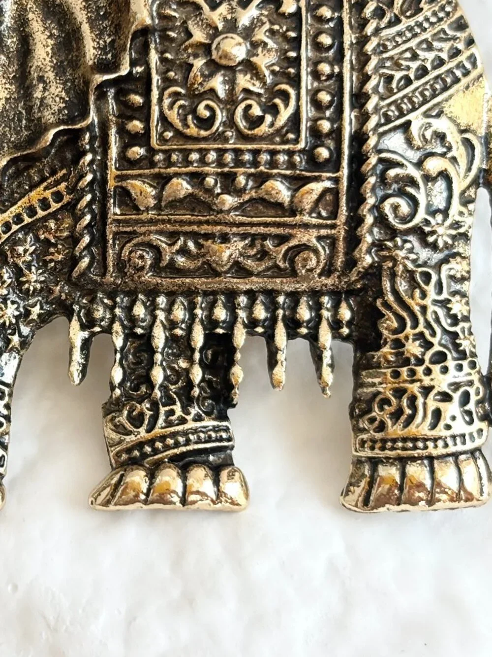 Maharaja Intricate Gold Toned Elephant Figural Textured Vintage Inspired Brooch