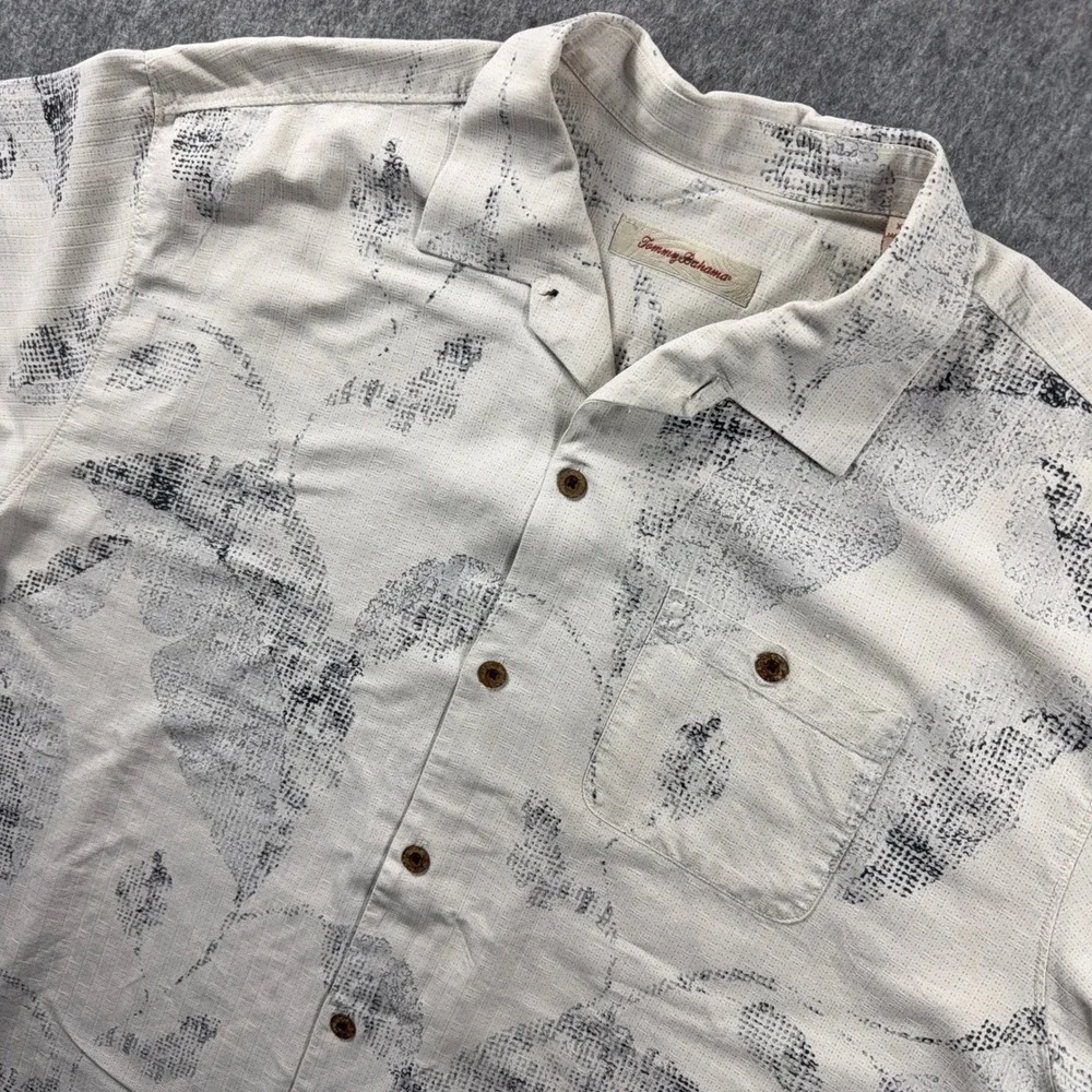 Tommy Bahama 100% Silk Hawaiian Aloha Men's XXL Button Up Shirt Cream/Tan
