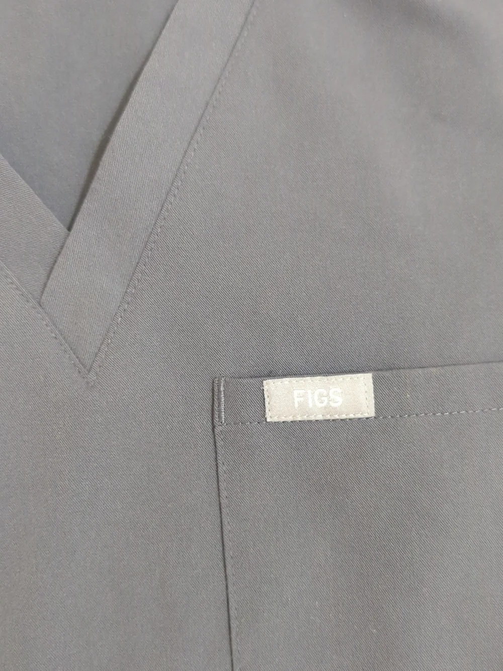 Figs Catarina One-Pocket Scrub Top, Color Gray Size M