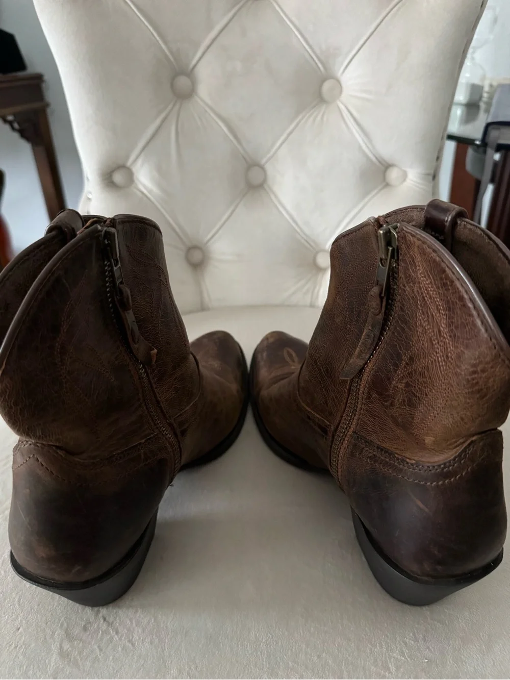 Ariat side toe