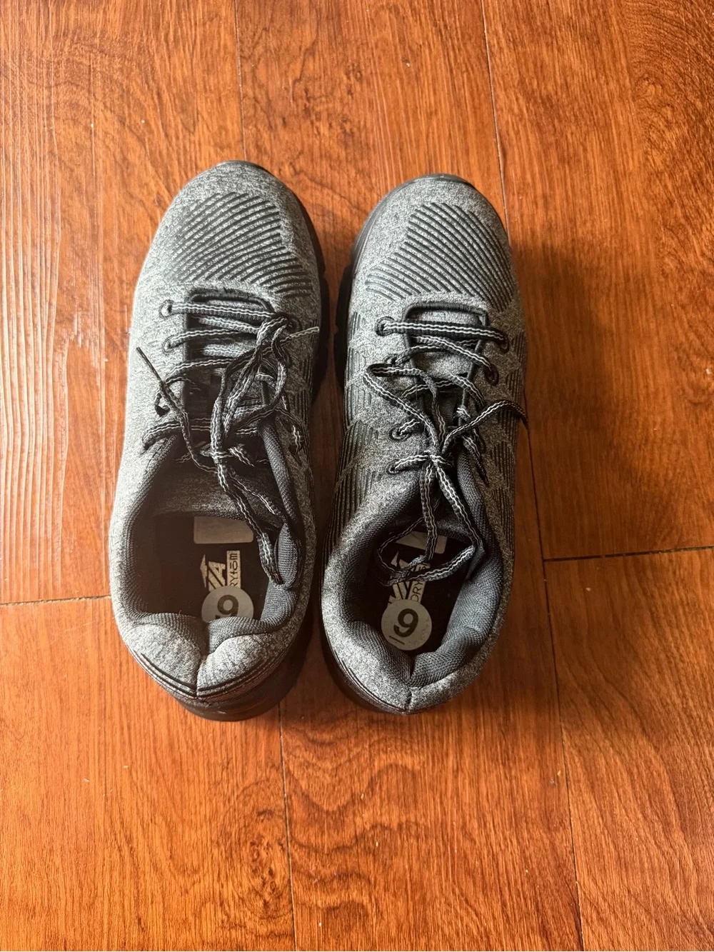 Avia lightweight athletic