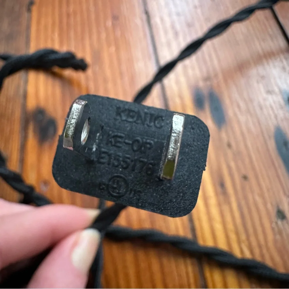 NWOT Triple Light Socket Hanging Cord Pendants
