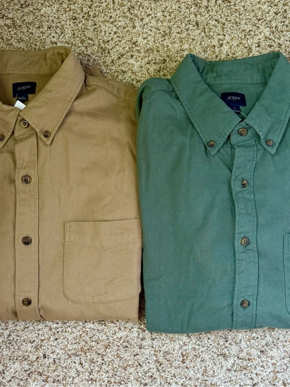NEW LOT OF 2 J. Crew Men's Button-Down Shirts in Tan and Green Large