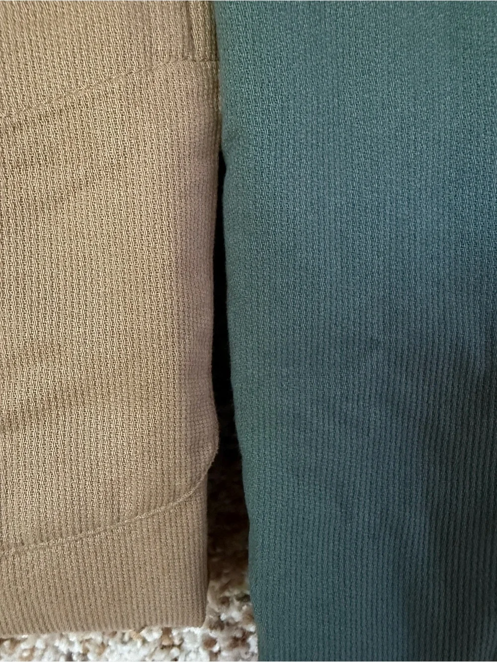 NEW LOT OF 2 J. Crew Men's Button-Down Shirts in Tan and Green Large
