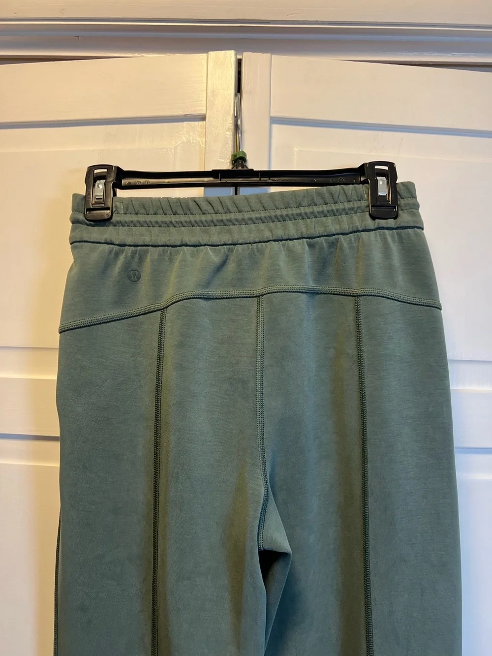 lululemon athletica adjustable fit soft