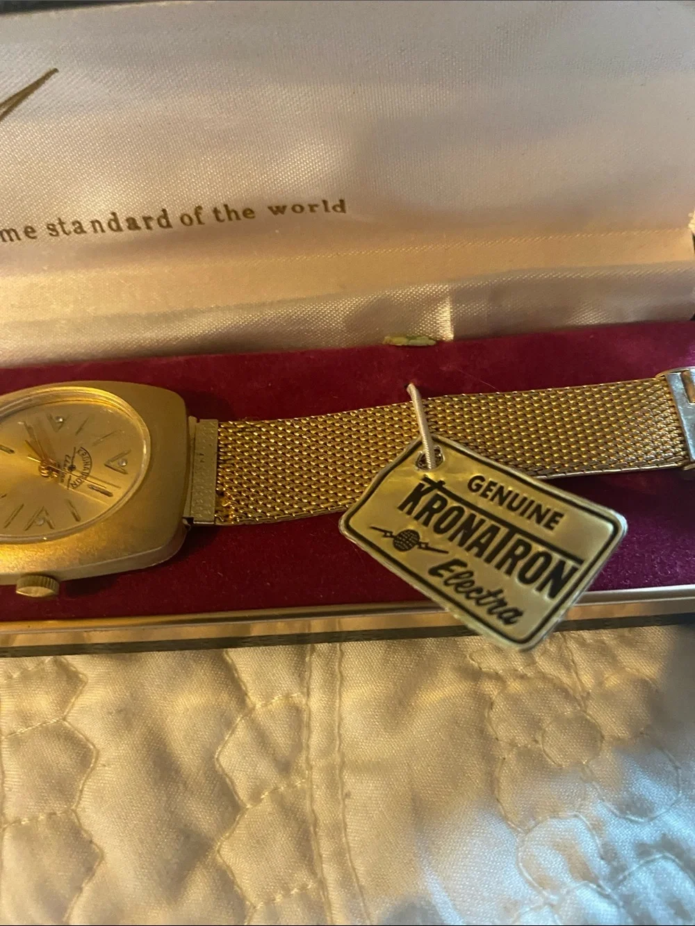 kronairon vintage style
