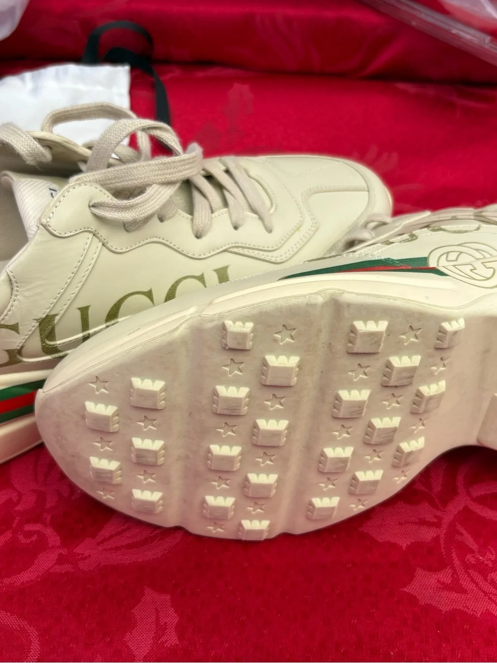 Gucci cream leather