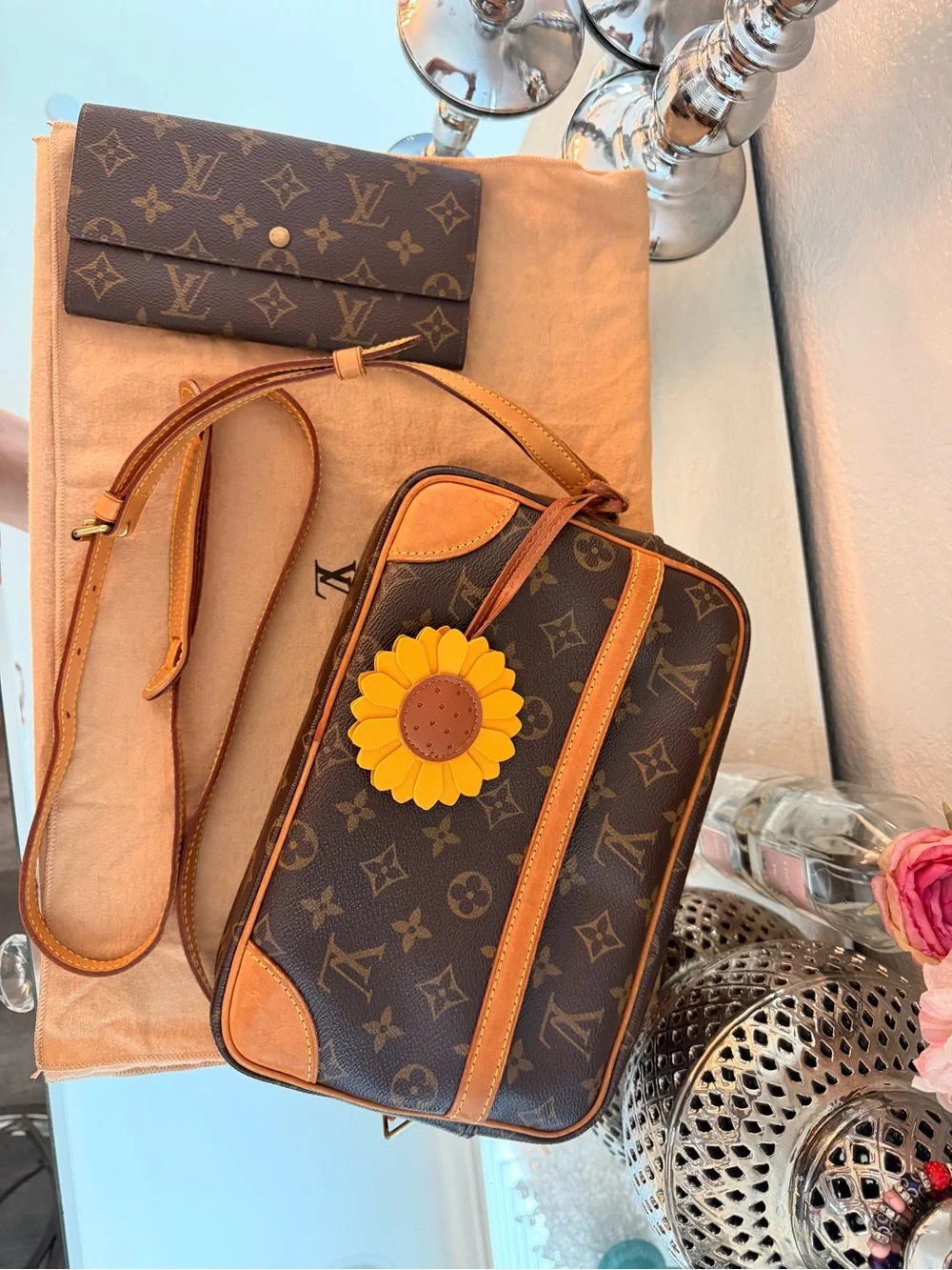 Louis Vuitton classic louis