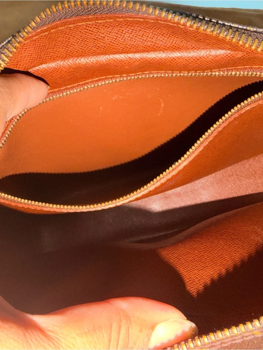 Louis Vuitton classic louis