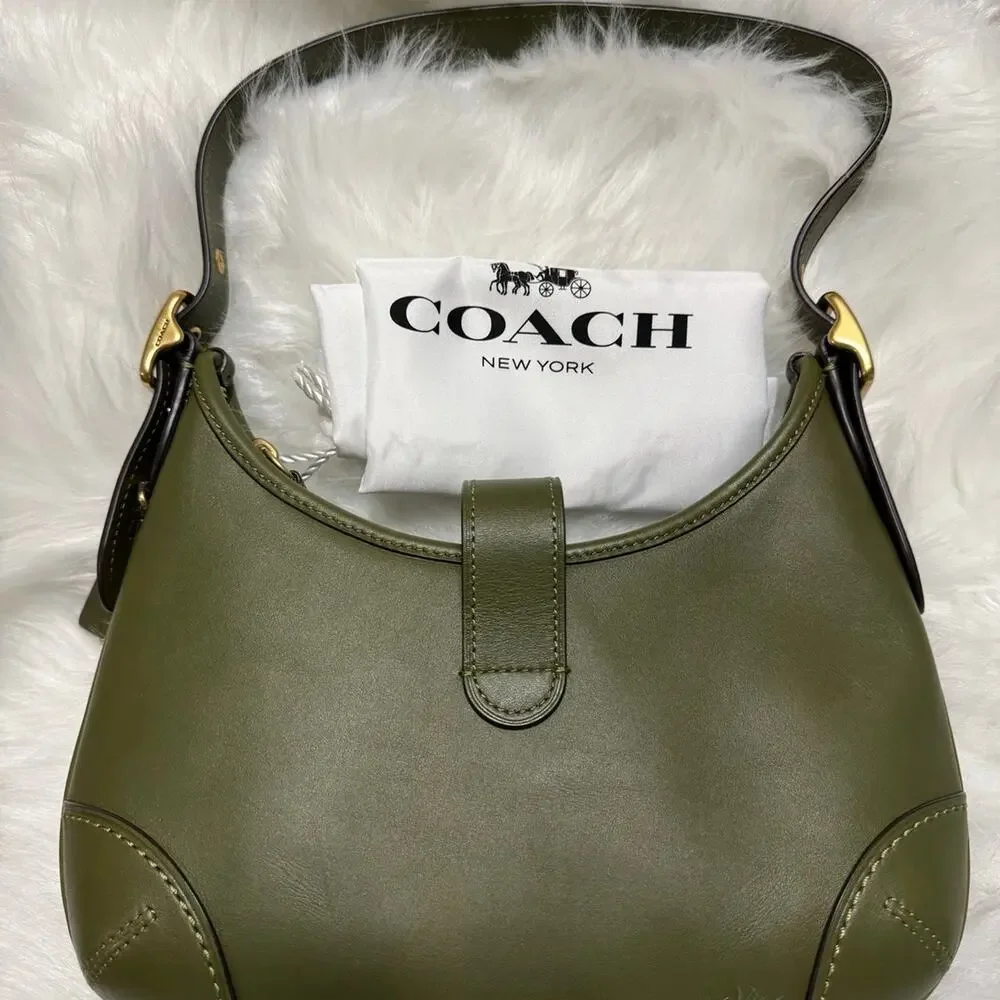 ❤️ Coach Hamptons Hobo Bag