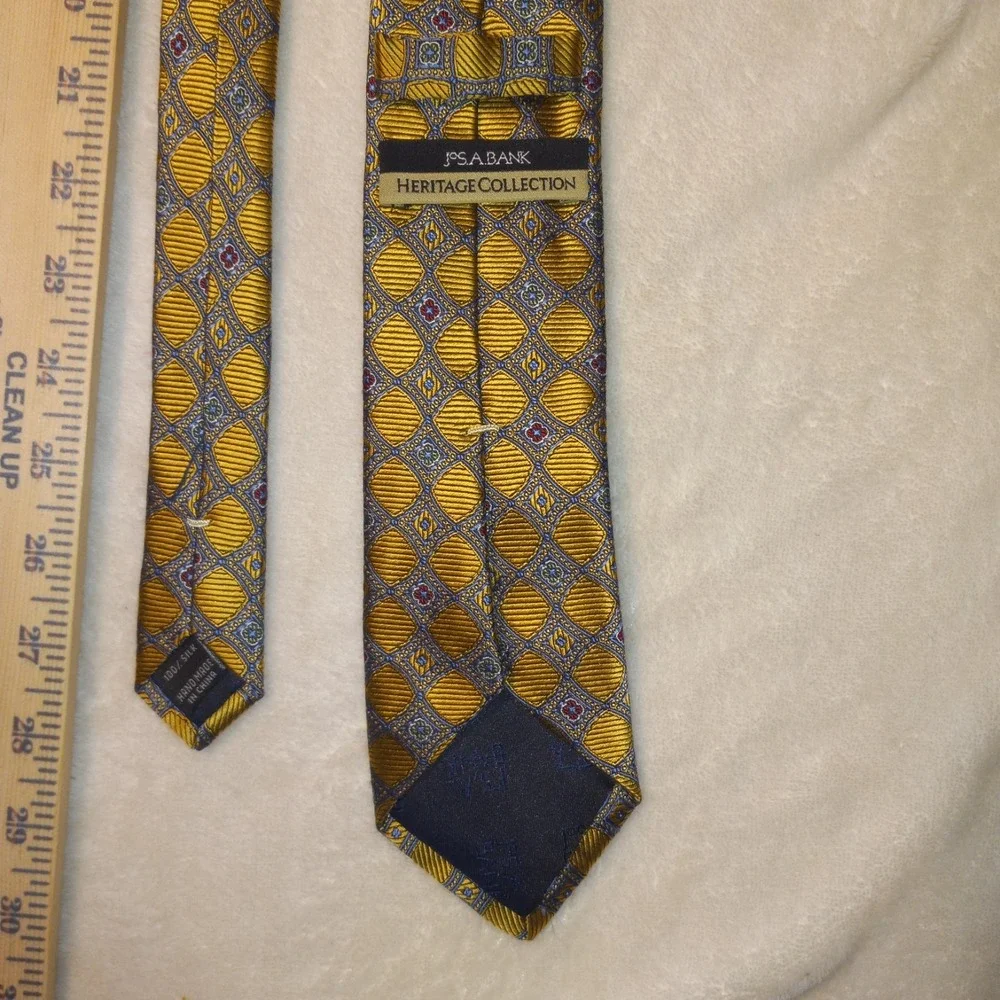 Joseph A. Bank Heritage Collection 100% Silk Tie Gold/Blue Geometric 59 X 3.00