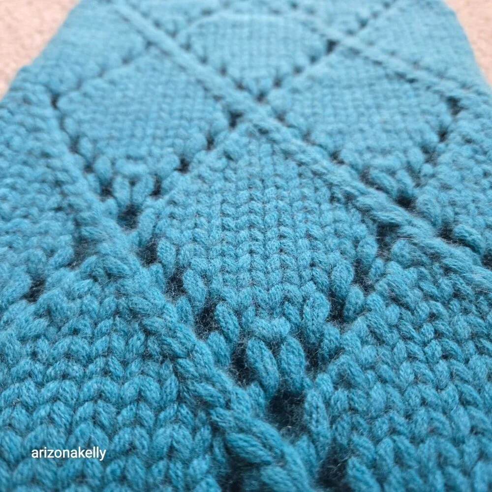 NWT Cashmere Knit Scarf Teal Blue Green Adrienne Vittadini Chunky Pointelle