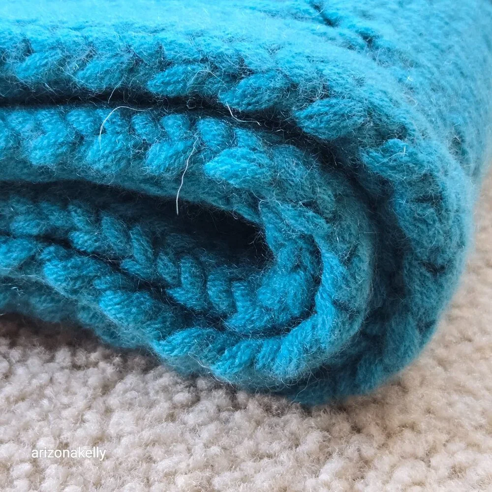 NWT Cashmere Knit Scarf Teal Blue Green Adrienne Vittadini Chunky Pointelle
