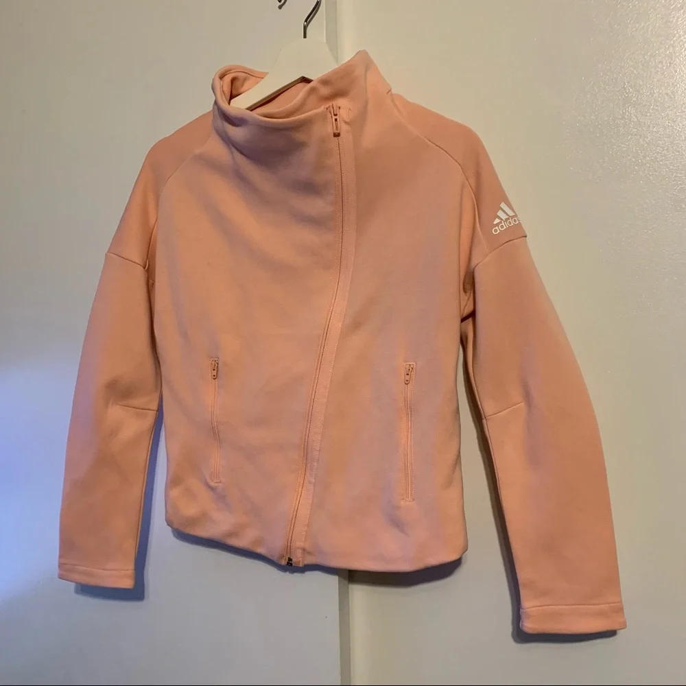 adidas does zipper