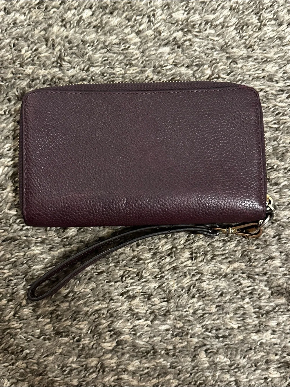 Michael Kors compact wristlet