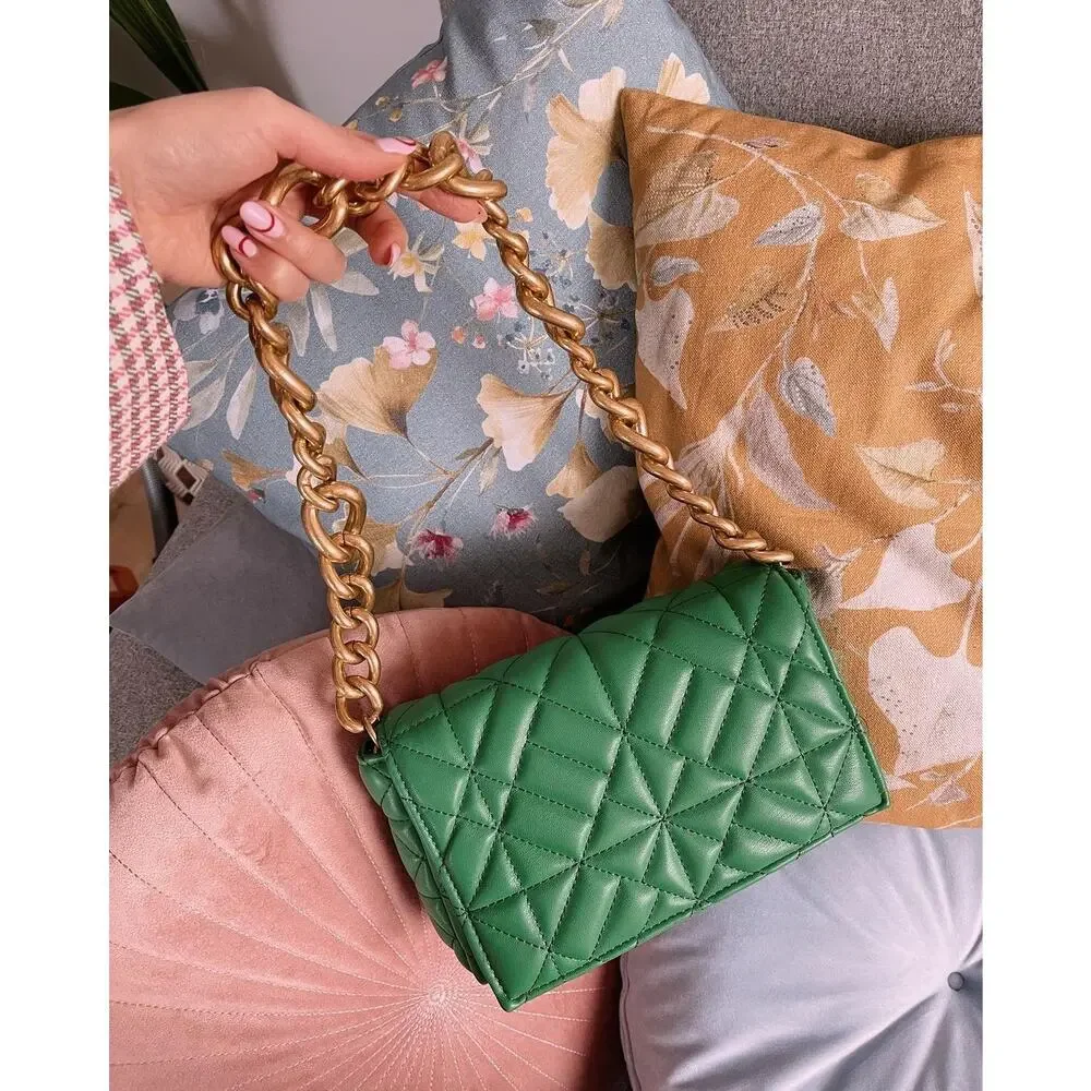 Zara 💚 green