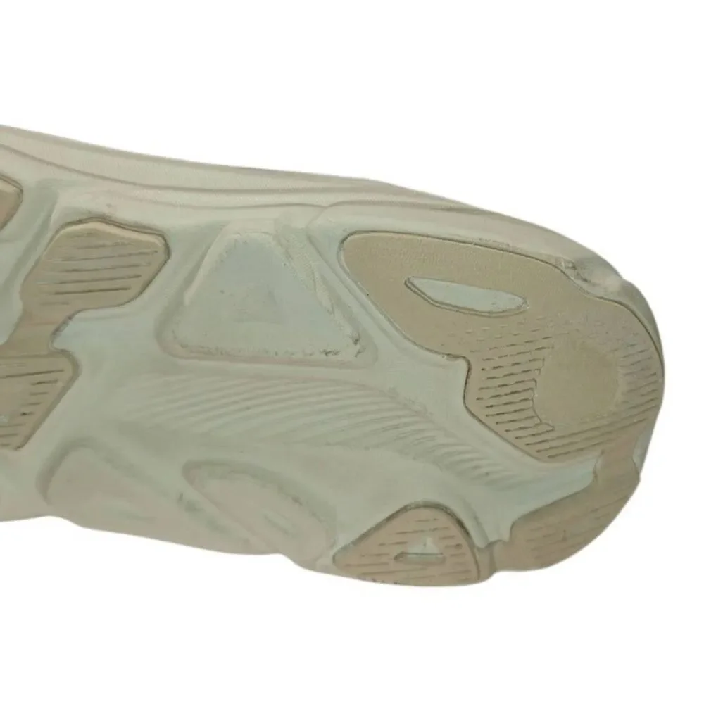 Hoka One One overall good
