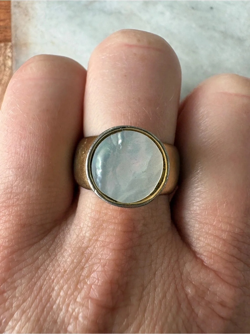 Vintage Gold-Tone Mother of Pearl Round Statement Ring - Size 7.75