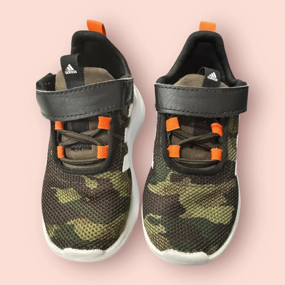 Adidas Racer TR23 Kids Sneakers | Camo Green Orange Cloudfoam Lifestyle Running