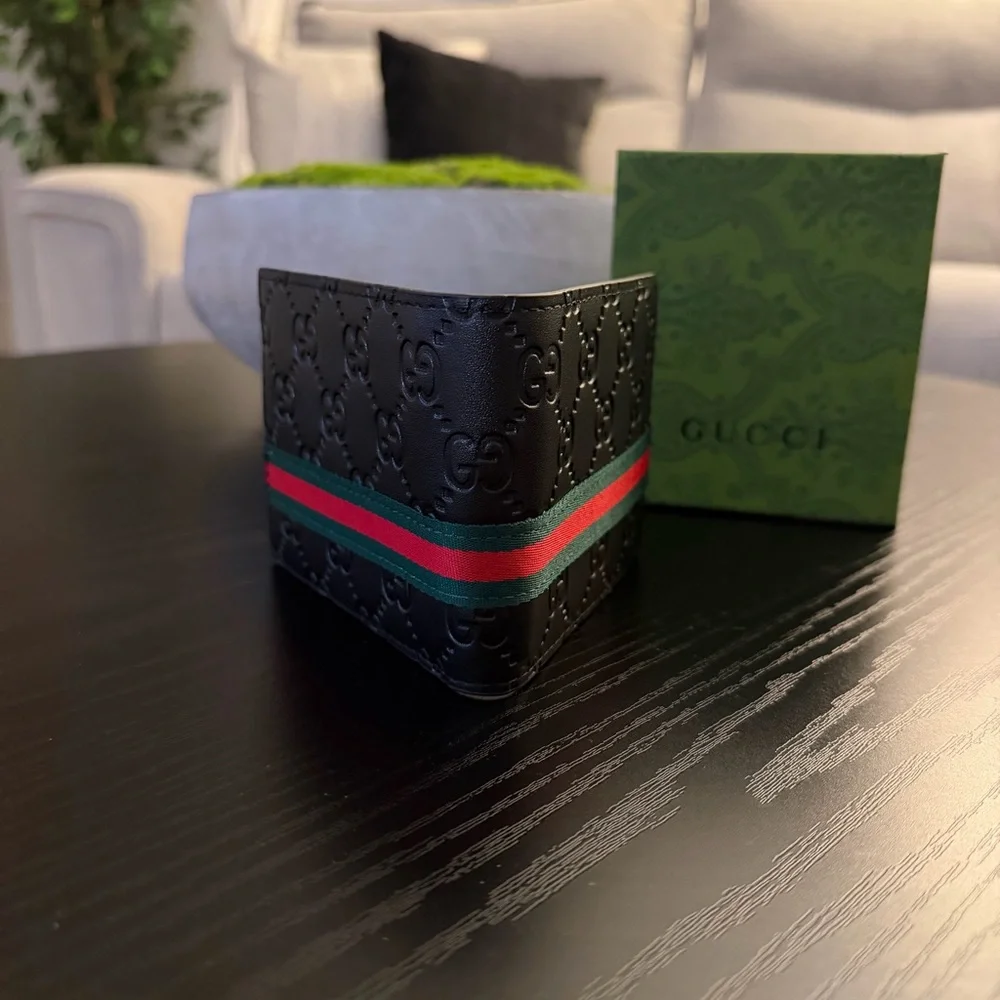 Gucci gg black