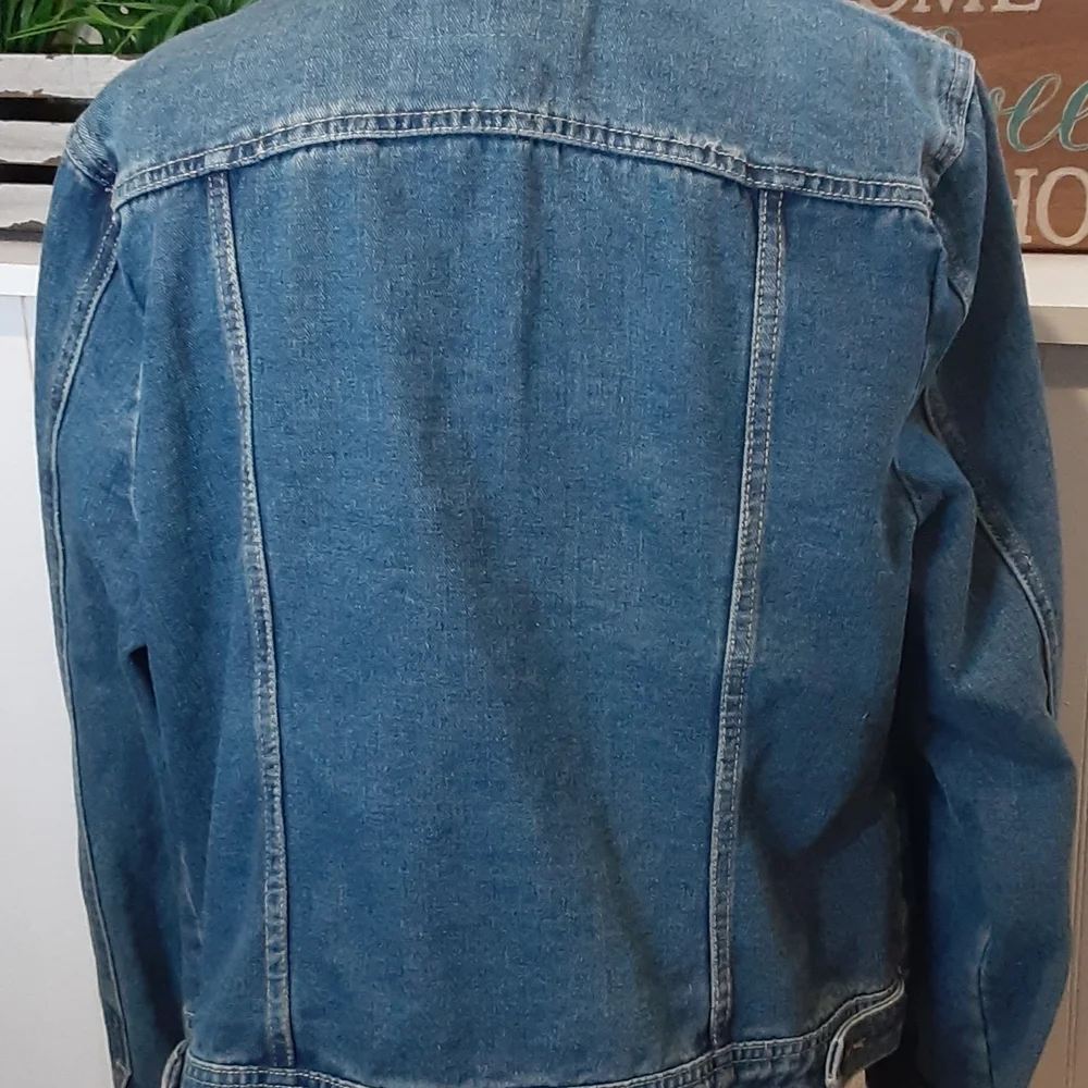 Boom Boom Jeans bought this
