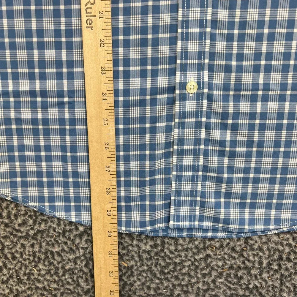 LL Bean Button Down Shirt Men Medium Blue White Plaid Short Sleeve Cotton M