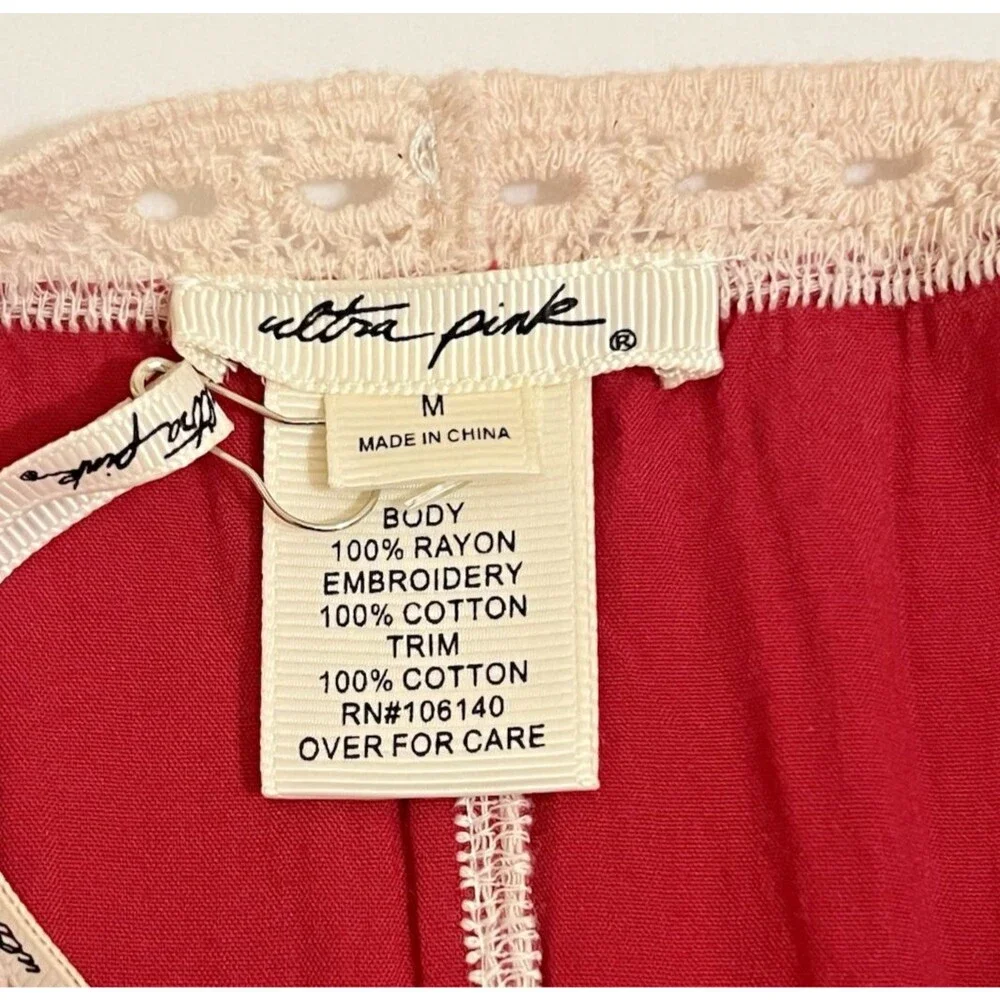 ULTRA PINK Lace Crochet Embroidered Blouse Boho Peasant Fringe Size M NWT *Read*